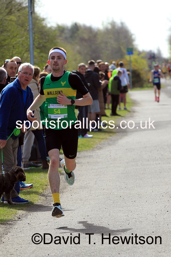 The  2022 Terry O'Gara 5k Road Race, Wallsend.  Photo: David T. Hewitson/Sports for All Pics